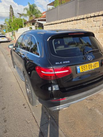 מרצדס-בנץ GLC