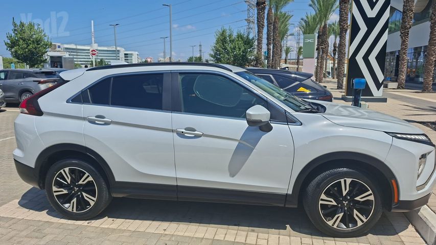 מיצובישי אקליפס קרוס