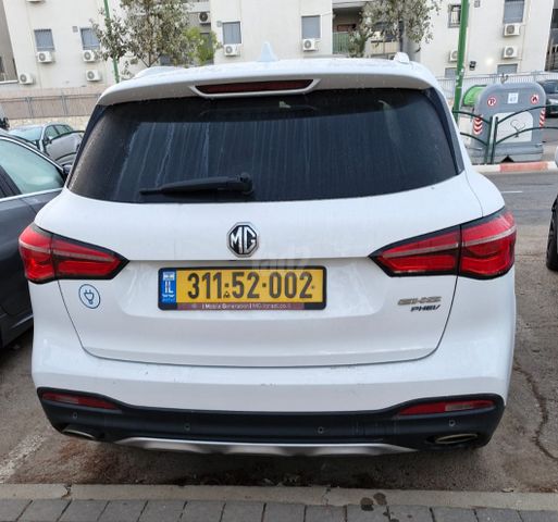 אם ג'י EHS PHEV