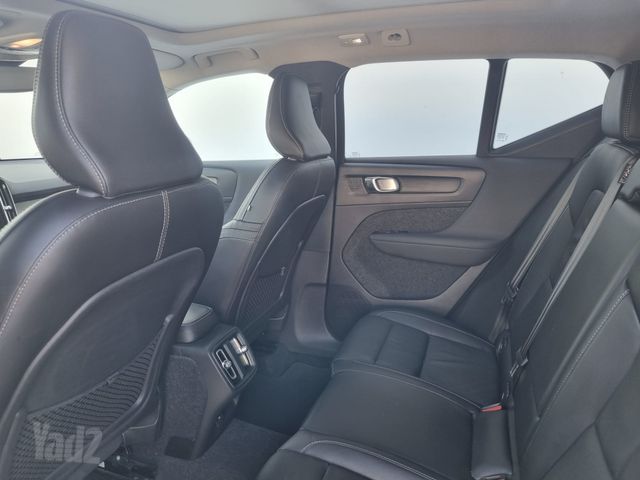 וולוו XC40