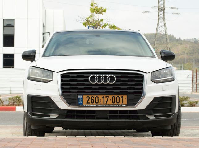 מודעת רכב אאודי Q2