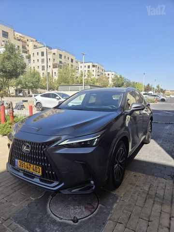 מודעת רכב לקסוס NX