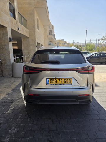 לקסוס NX
