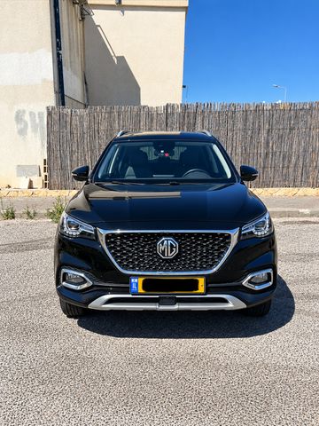 מודעת רכב אם ג'י EHS PHEV