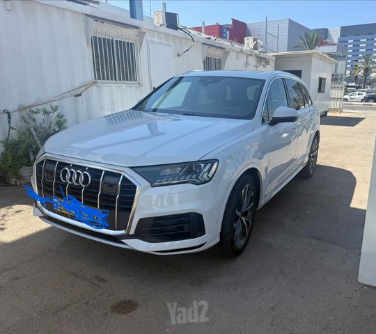 מודעת רכב אאודי Q7