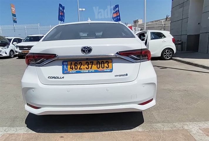 מודעת רכב טויוטה קורולה 1