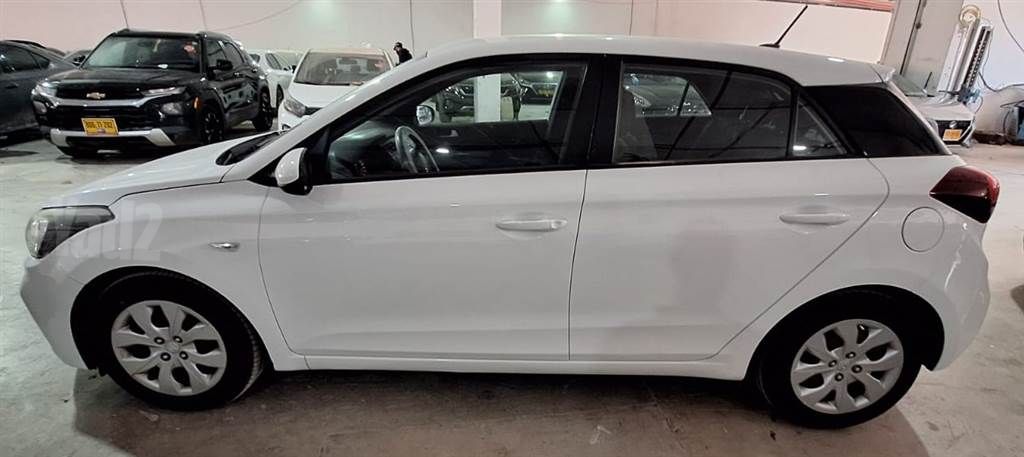יונדאי i20