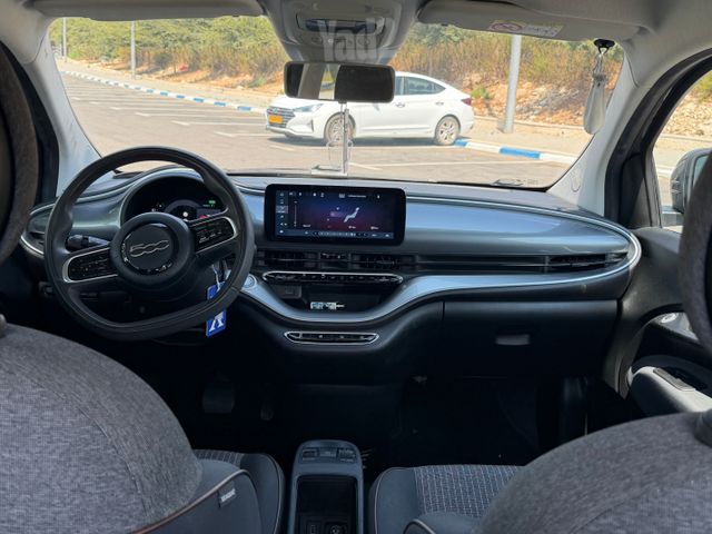 פיאט 500E