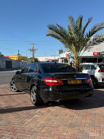מרצדס-בנץ E-class