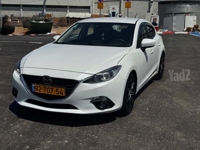 מאזדה 3