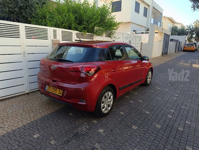 יונדאי i20