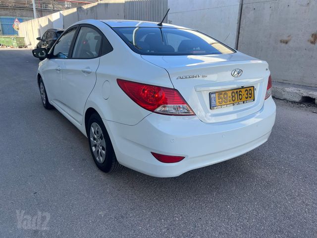 יונדאי אקסנט i25
