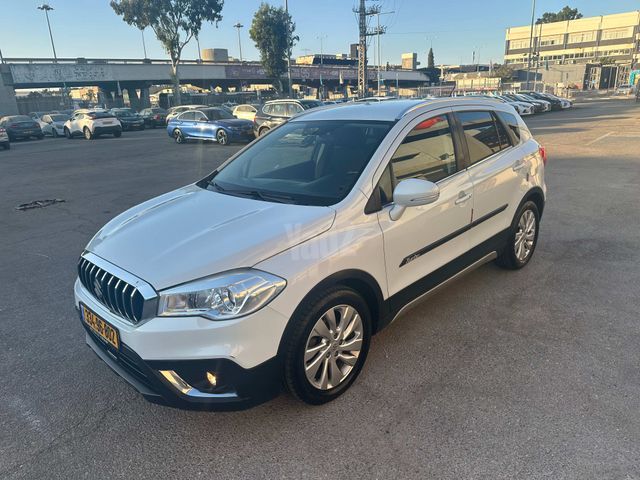 מודעת רכב סוזוקי קרוסאובר