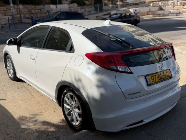 מודעת רכב הונדה סיוויק