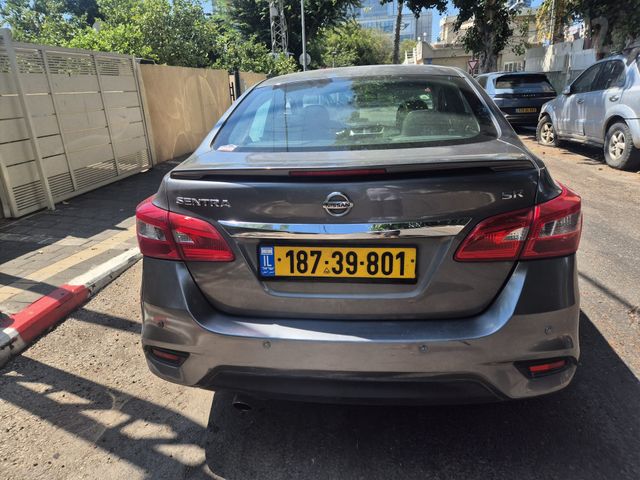 ניסאן סנטרה