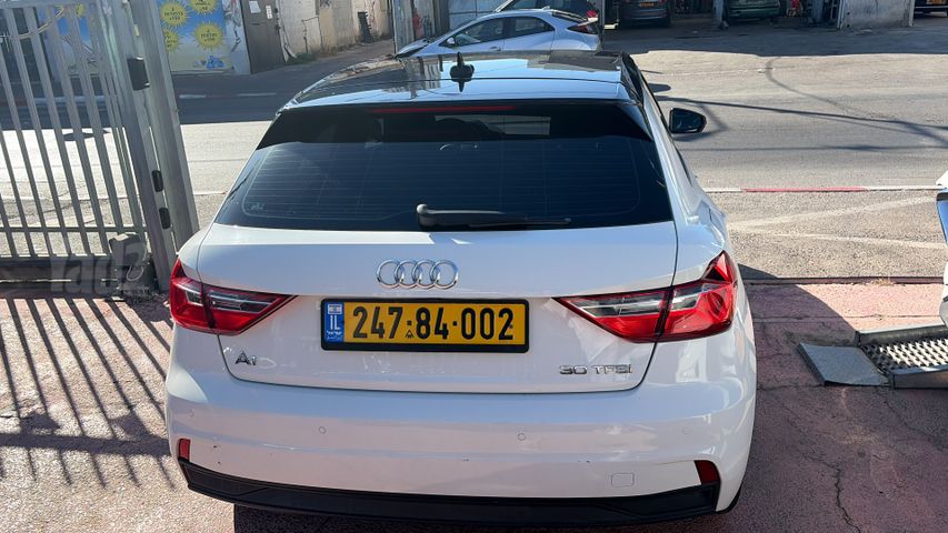 אאודי A1