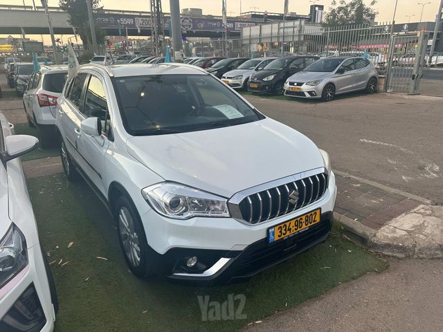 סוזוקי קרוסאובר