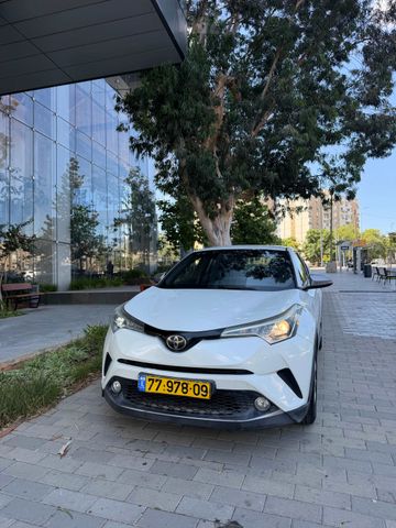C-HR City אוט׳ 1.2 (116 כ״ס)