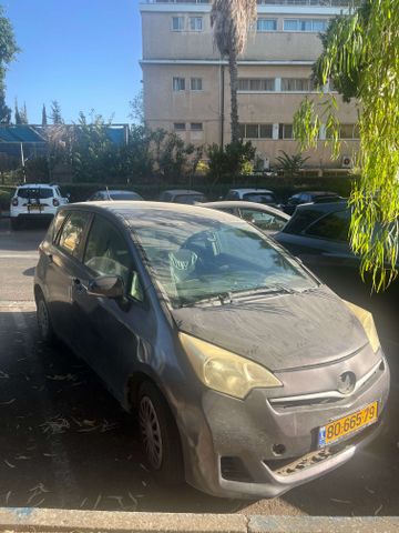 טויוטה ורסו-S