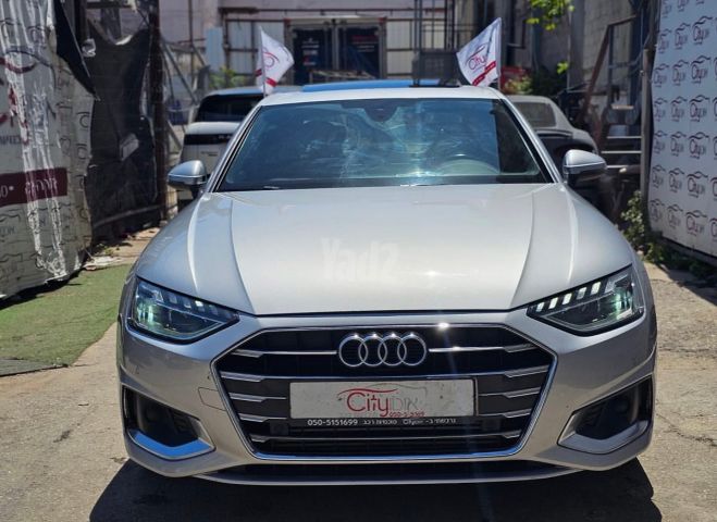 אאודי A4