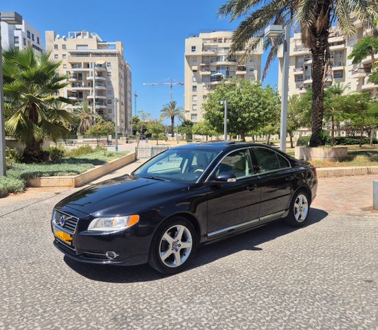 וולוו S80