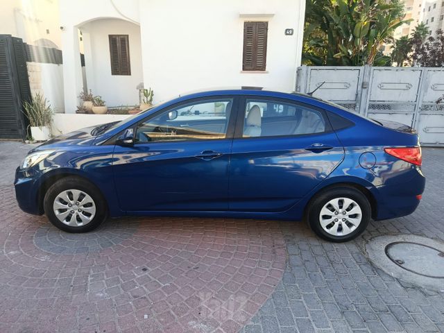 יונדאי אקסנט i25