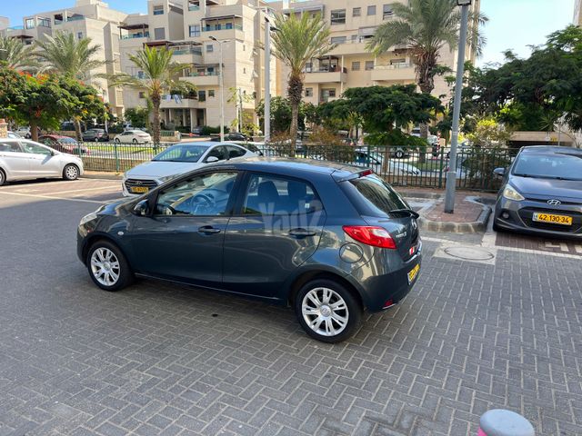 מאזדה 2