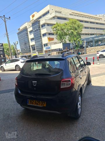 דאצ'יה סנדרו