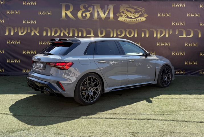 אאודי RS 3