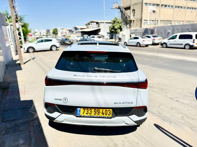 בי.ווי.די אטו 3