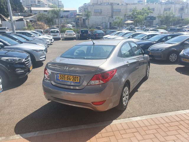 יונדאי אקסנט i25