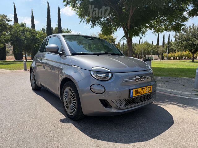 פיאט 500E