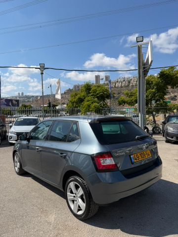 סקודה פאביה