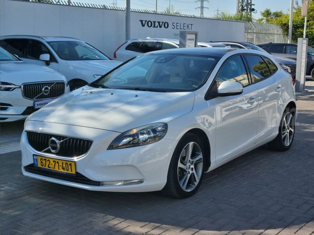 מודעת רכב וולוו V40
