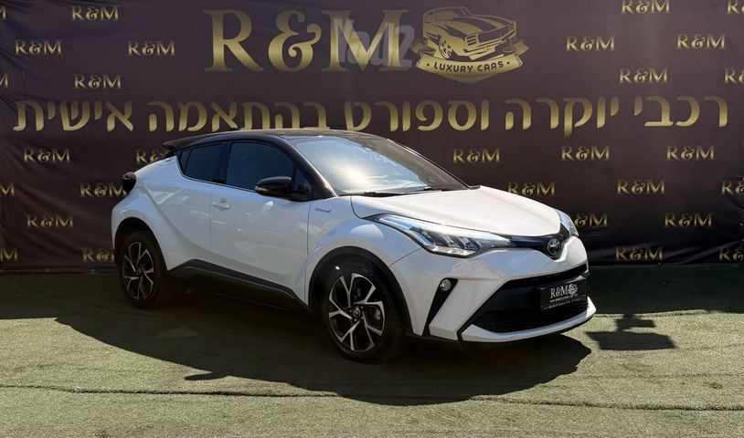 מודעת רכב טויוטה C-HR