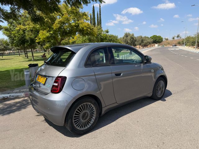 פיאט 500E