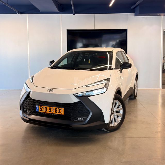 מודעת רכב טויוטה C-HR