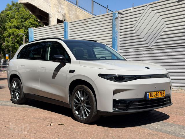 ליפמוטור C10