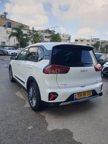 קיה נירו פלוס