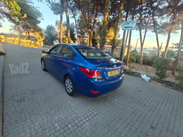 יונדאי אקסנט i25