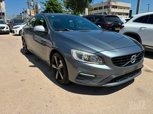 וולוו S60