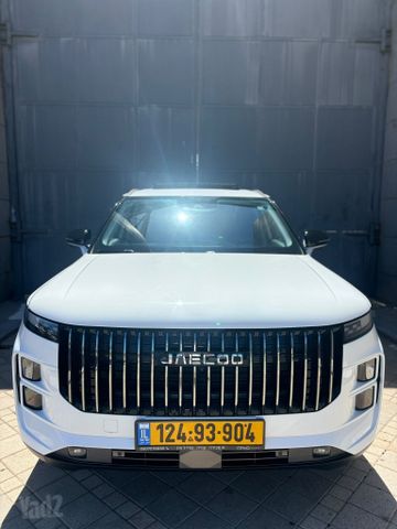 ג'אקו J7