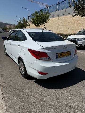 יונדאי אקסנט i25