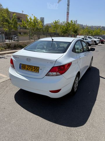 יונדאי אקסנט i25
