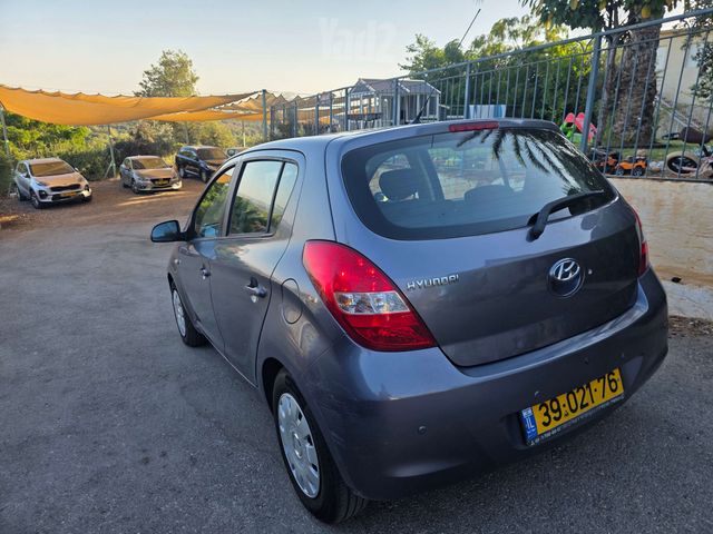 יונדאי i20