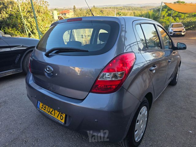 יונדאי i20