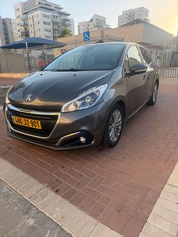 מודעת רכב פיג'ו 208