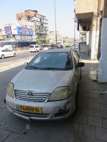 טויוטה קורולה
