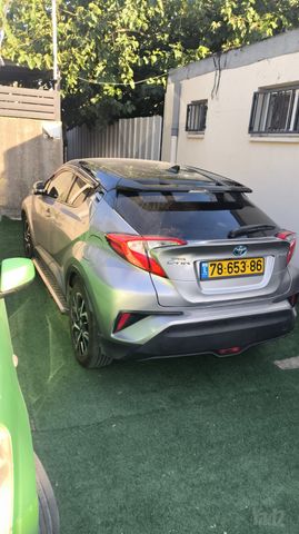 טויוטה C-HR