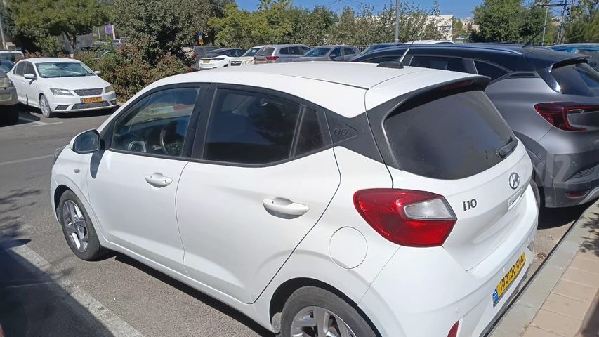 יונדאי i10